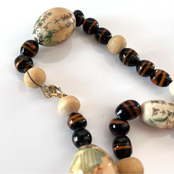 Vintage Chinese Porcelain Carved Orange Jade Pendant Necklace - Picture 5 of 7